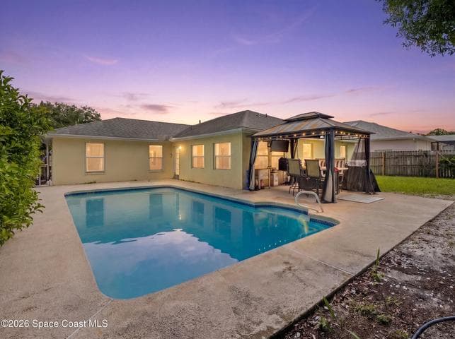 823 Hunters Creek Drive, Melbourne, FL 32904 — photo 2