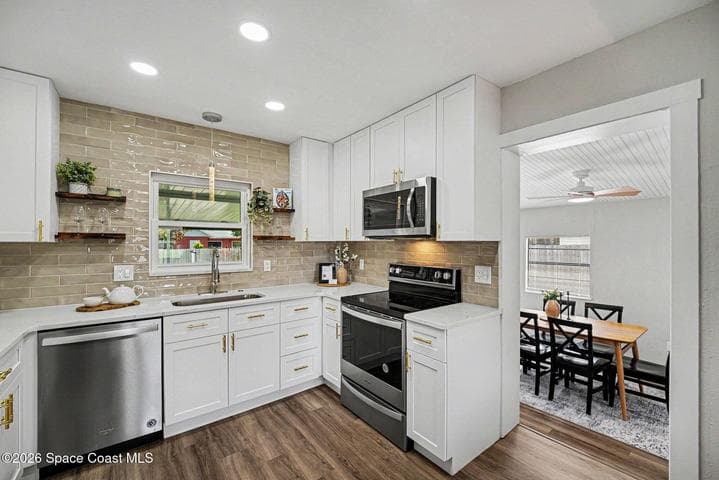 401 Poinciana Drive, Melbourne, FL 32935 — photo 11
