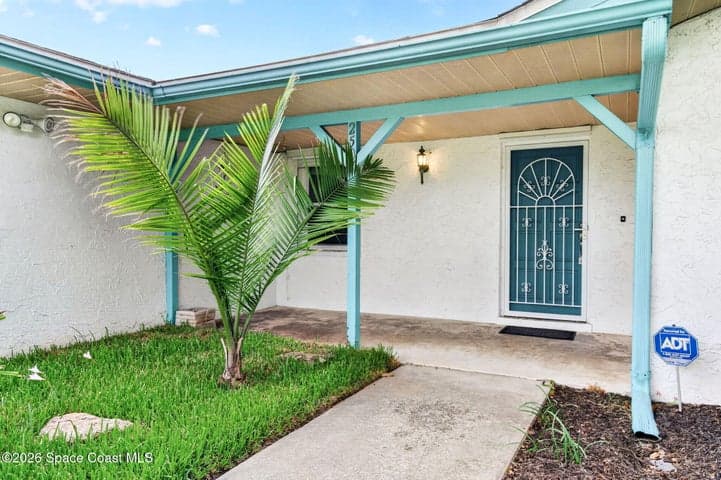 2507 Manorwood Drive, Melbourne, FL 32901 — photo 5