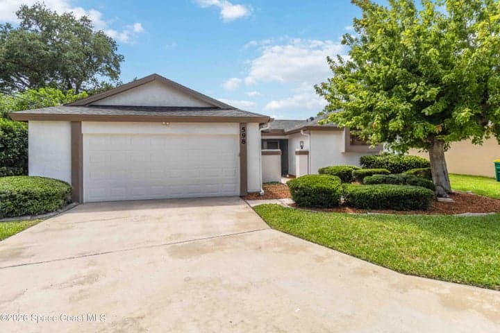 598 Pine Forest Court, Melbourne, FL 32940 — photo 2