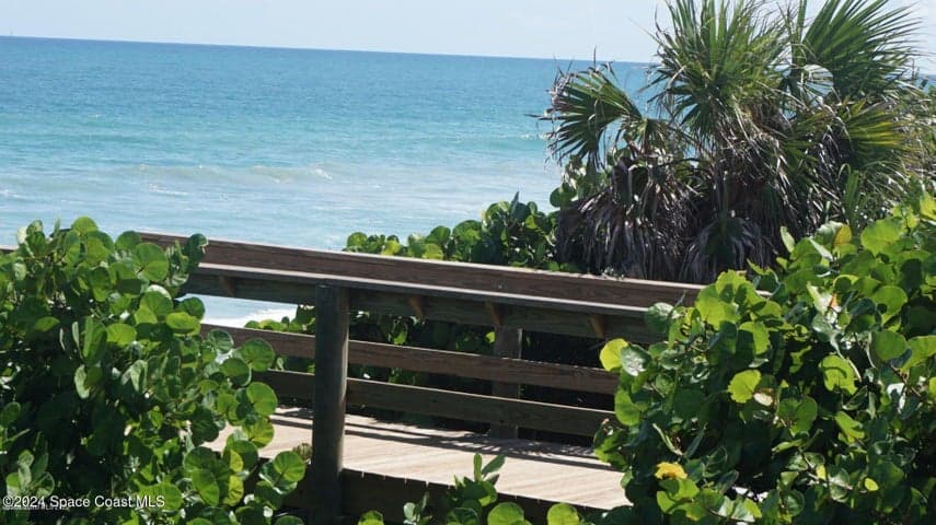 130 Warsteiner Way #204, Melbourne Beach, FL 32951 — photo 47