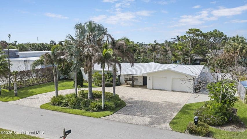415 Hibiscus Trail, Melbourne Beach, FL 32951 — photo 3