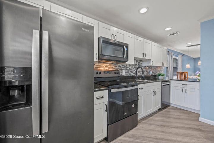 1010 Pine Tree Drive #208, Indian Harbour Beach, FL 32937 — photo 7