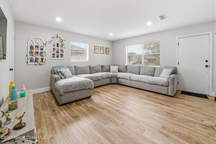 2440 Warwick Road, Melbourne, FL 32935 — photo 6