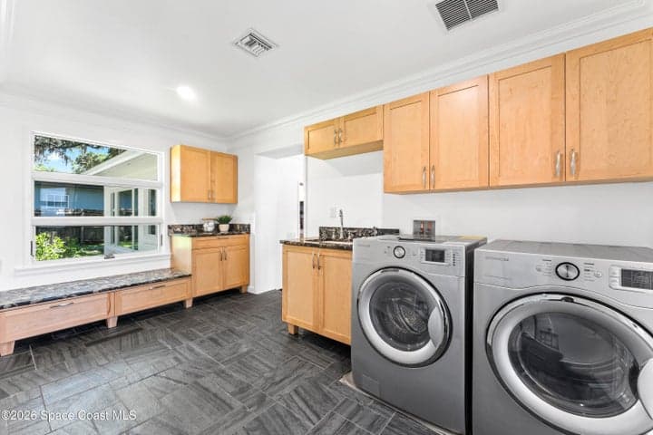 1001 N Indian River Drive, Cocoa, FL 32922 — photo 47