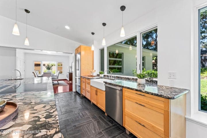 1001 N Indian River Drive, Cocoa, FL 32922 — photo 11