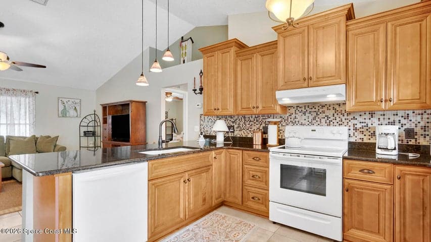970 Commerce Road SE, Palm Bay, FL 32909 — photo 10