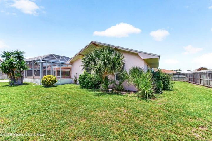 215 Dogwood Avenue, Melbourne Beach, FL 32951 — photo 9