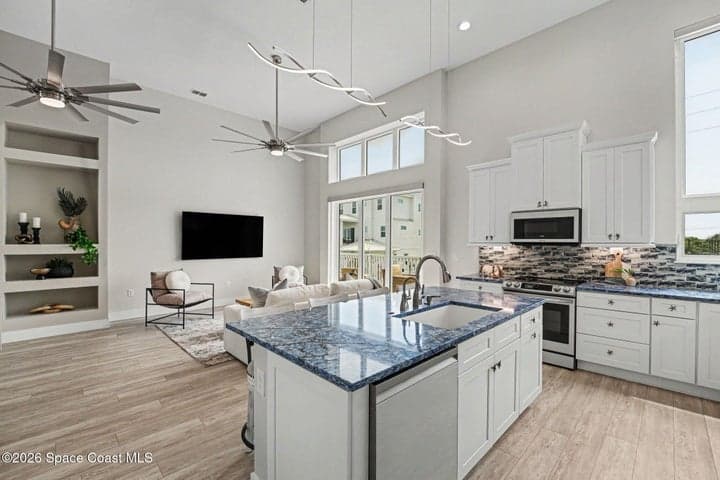 2031 S Orlando Avenue, Cocoa Beach, FL 32931 — photo 10