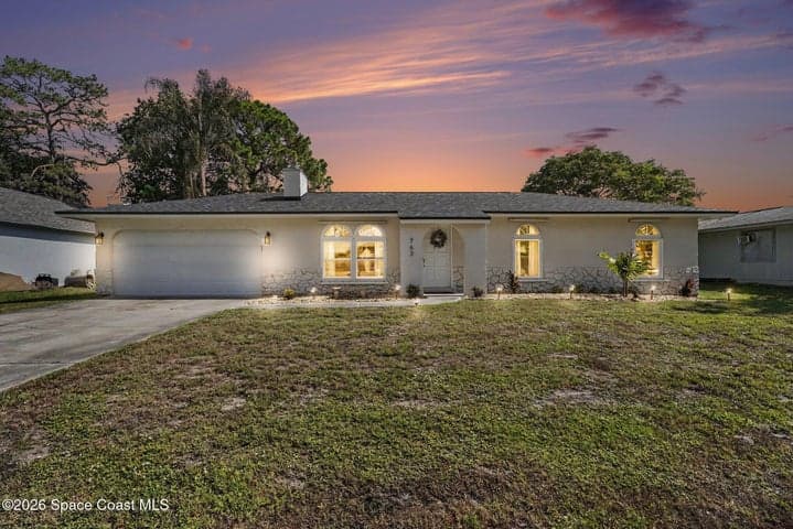 763 Boc Circle NW #Port Malabar Unit 48, Palm Bay, FL 32907