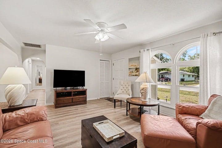 763 Boc Circle NW #Port Malabar Unit 48, Palm Bay, FL 32907 — photo 5