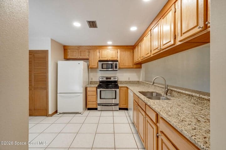 1214 Island Green Drive NE #B3-9, Palm Bay, FL 32905 — photo 10