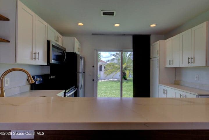 121 Del Mar Street, Indialantic, FL 32903 — photo 14