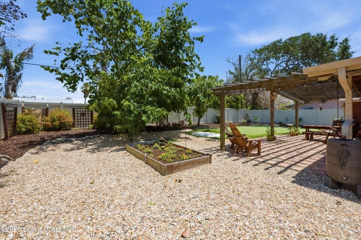 1055 S Brevard Avenue, Cocoa Beach, FL 32931 — photo 32