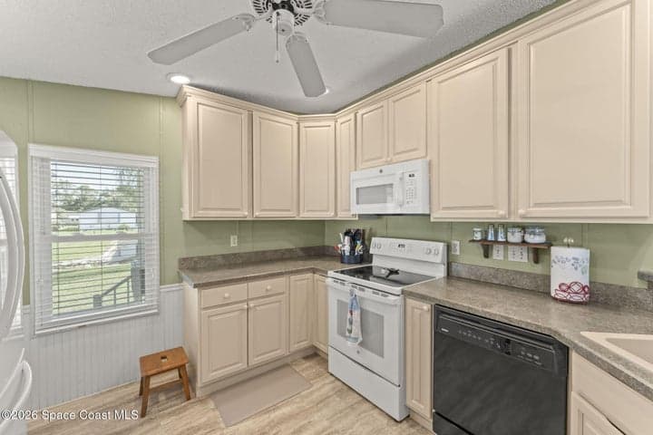 4403 Twin Lakes Drive, Melbourne, FL 32934 — photo 9