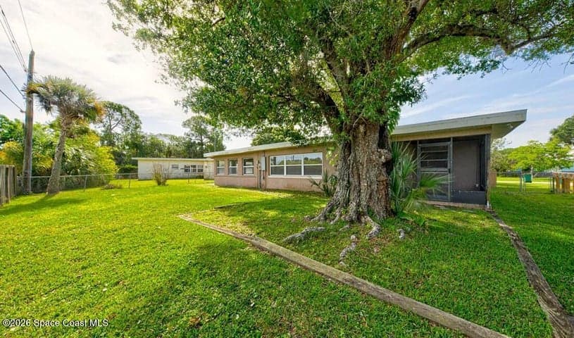 210 Juniper Avenue, Merritt Island, FL 32953 — photo 8
