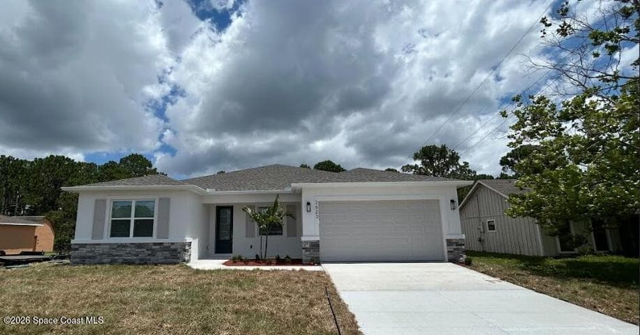 2623 Jupiter Boulevard SW, Palm Bay, FL 32908
