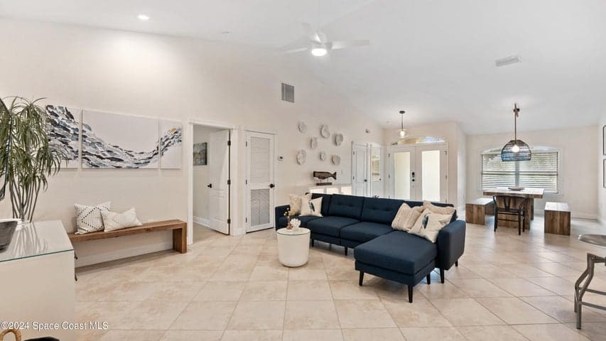 302 Corona Avenue, Cocoa Beach, FL 32931 — photo 2
