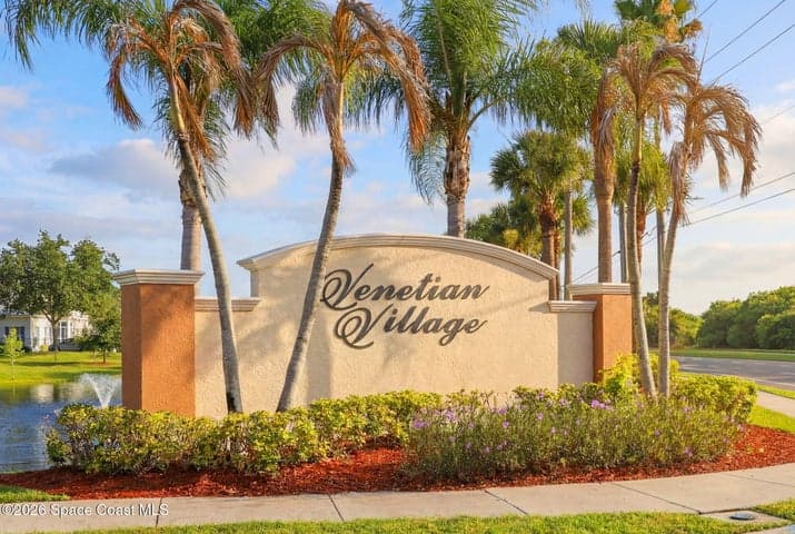 1045 Venetian Drive #102, Melbourne, FL 32904 — photo 2