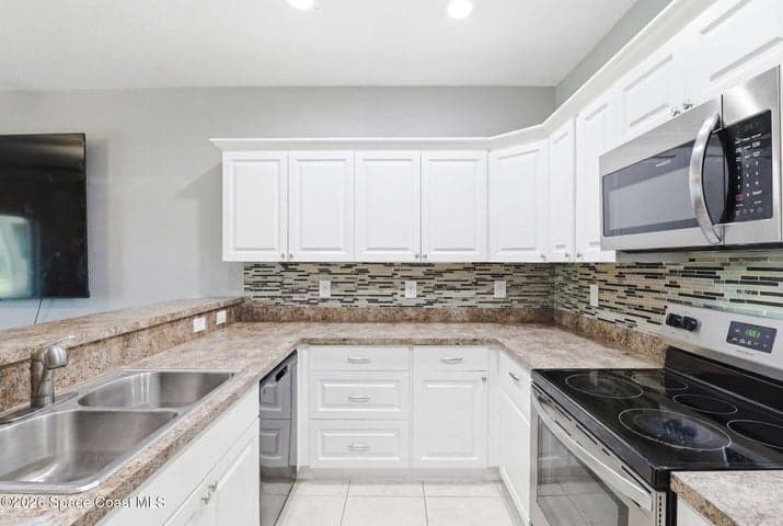 1045 Venetian Drive #102, Melbourne, FL 32904 — photo 8
