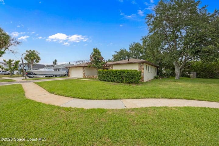 210 Florida Boulevard, Merritt Island, FL 32953 — photo 2