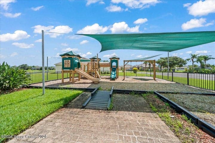 319 Moray Drive SW, Palm Bay, FL 32908 — photo 37
