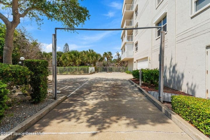 8700 Ridgewood Avenue #B303, Cape Canaveral, FL 32920 — photo 39
