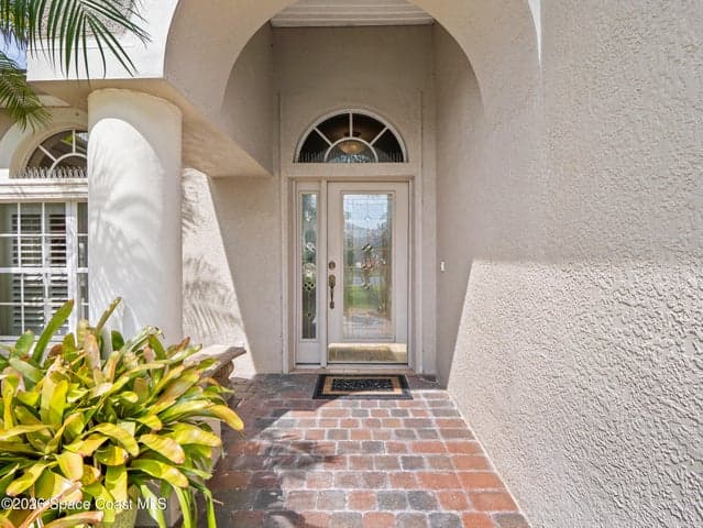 992 Balmoral Way, Melbourne, FL 32940 — photo 4