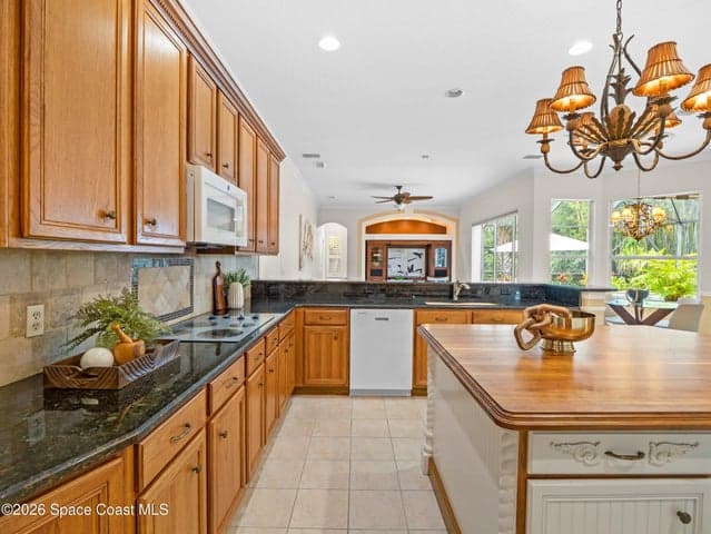 992 Balmoral Way, Melbourne, FL 32940 — photo 15