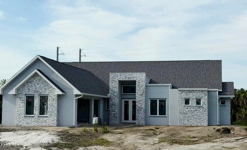 345 Trotters Street, Palm Bay, FL 32909