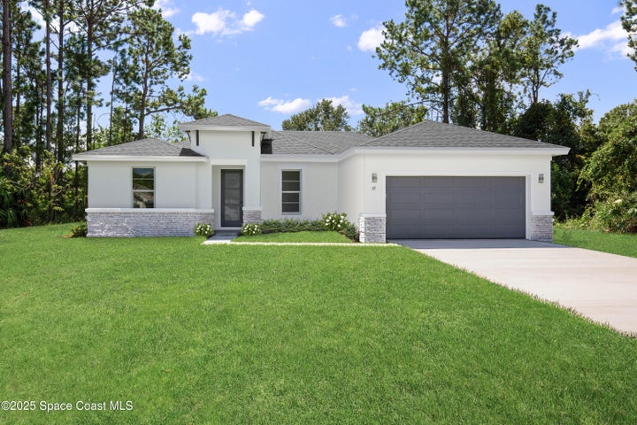 901 Quesada Street SE, Palm Bay, FL 32909
