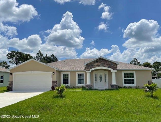 2047 O'Connel Avenue SW, Palm Bay, FL 32908