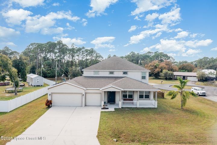 352 Gordon Road NW, Palm Bay, FL 32907