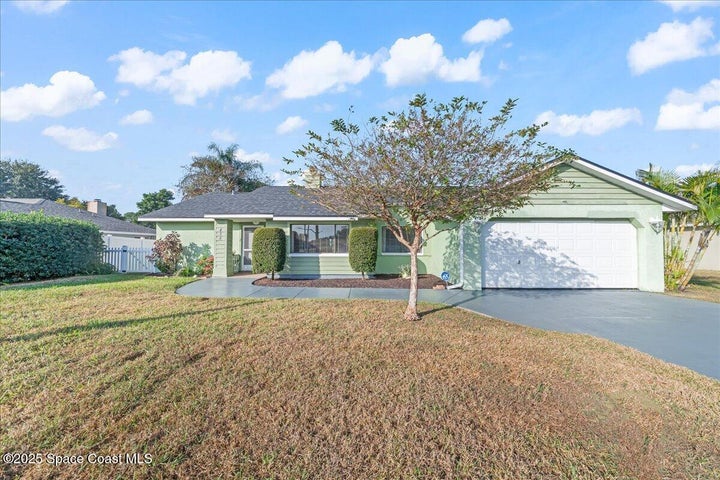 418 Charlotta Avenue SE, Palm Bay, FL 32909