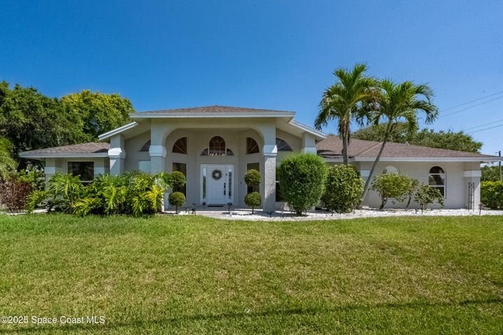 215 Beverly Court, Melbourne Beach, FL 32951