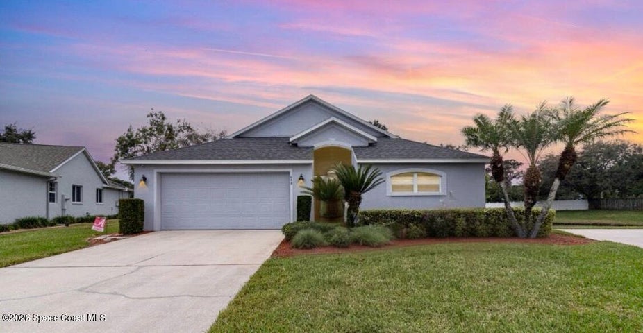 688 Naples Court, Melbourne, FL 32904