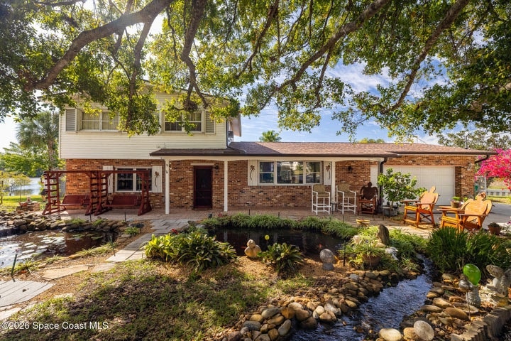 1210 Sun Circle W, Melbourne, FL 32935