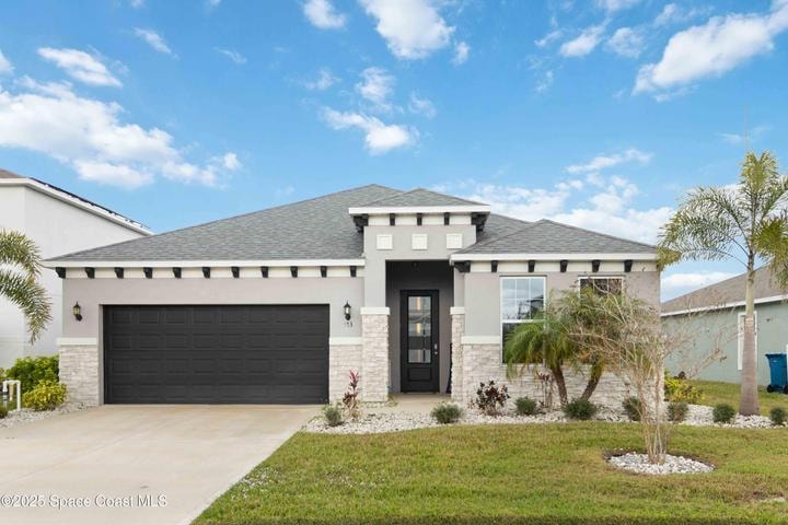 553 Cooper Court SW, Palm Bay, FL 32908