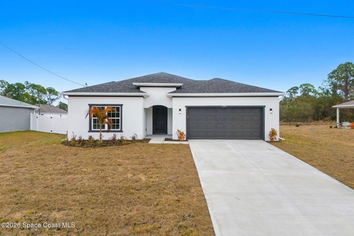 2347 Hagoplan Avenue SW, Palm Bay, FL 32908