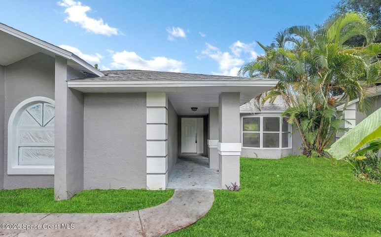 614 Elmont Street NW, Palm Bay, FL 32907