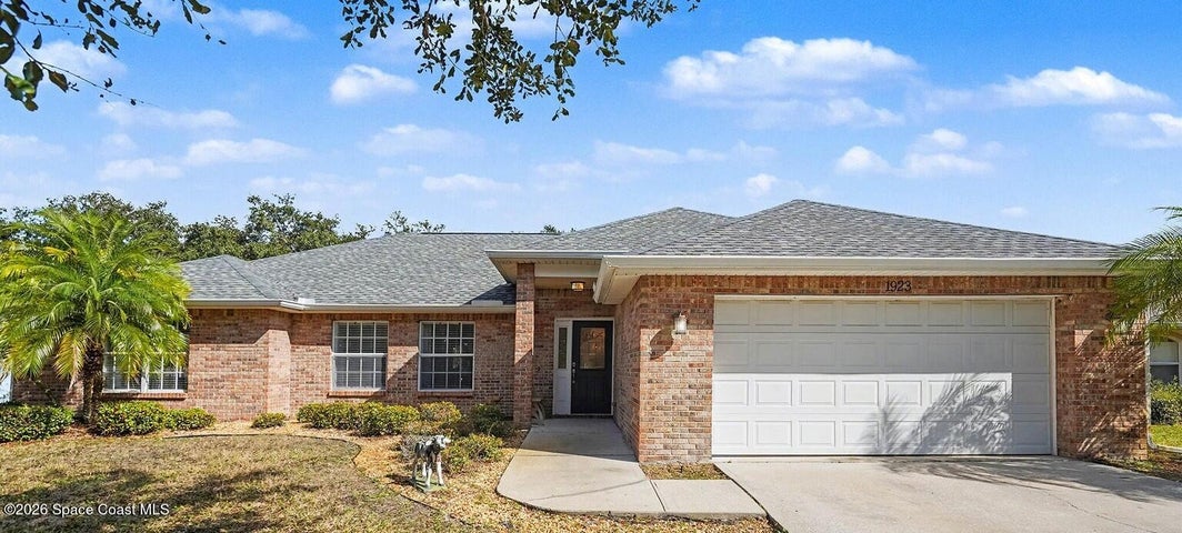 1923 Windbrook Drive SE, Palm Bay, FL 32909