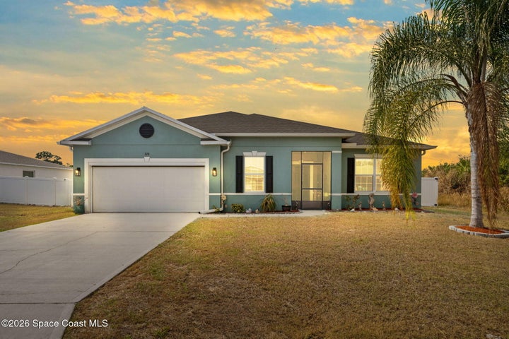 328 Charlotta Avenue SE, Palm Bay, FL 32909