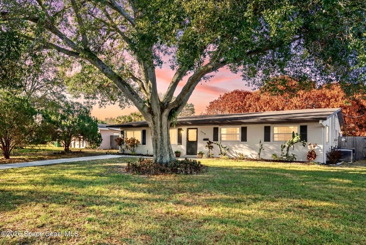 2370 Canterbury Lane, Melbourne, FL 32935