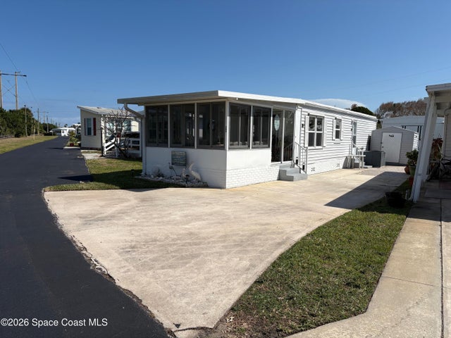 2580 S Highway A1a #104, Melbourne Beach, FL 32951