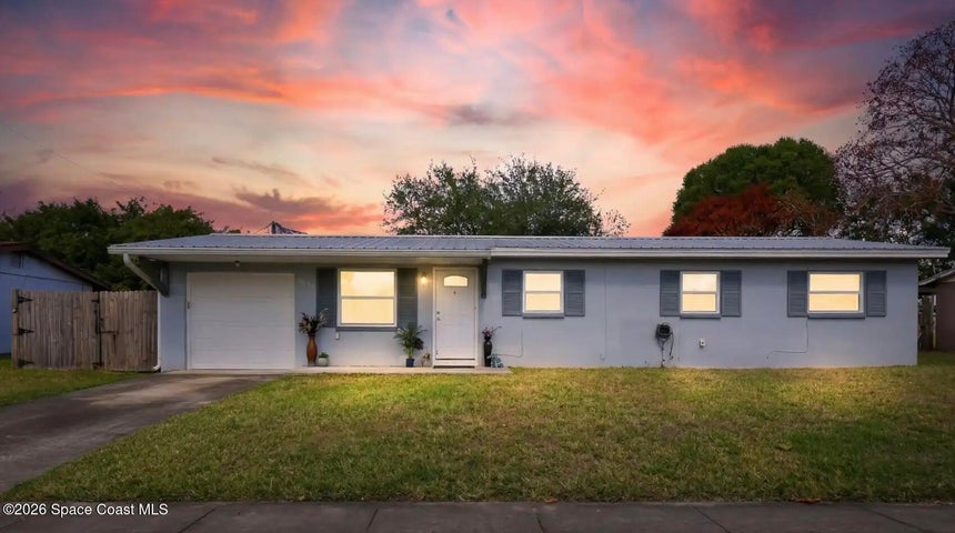 2660 Fountainhead Boulevard, Melbourne, FL 32935