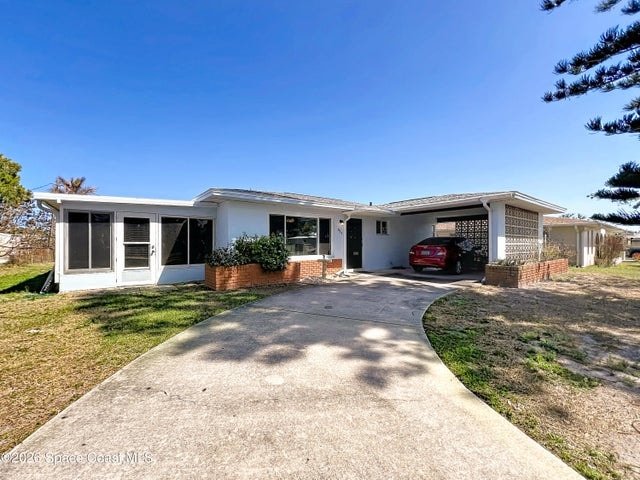 854 Angle Street NE, Palm Bay, FL 32905