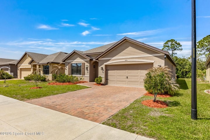 895 Remington Green Drive SE, Palm Bay, FL 32909