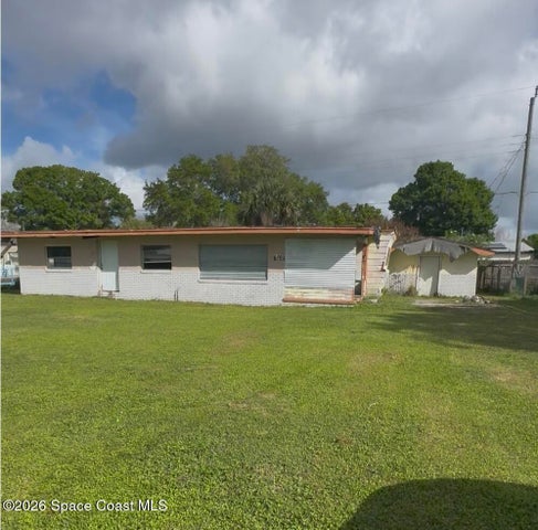 6490 Colony Park Drive, Merritt Island, FL 32953