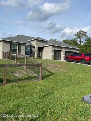 1575 Weiman Road SE, Palm Bay, FL 32909