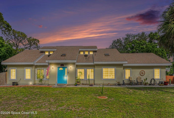 757 Penguin Avenue NE, Palm Bay, FL 32907